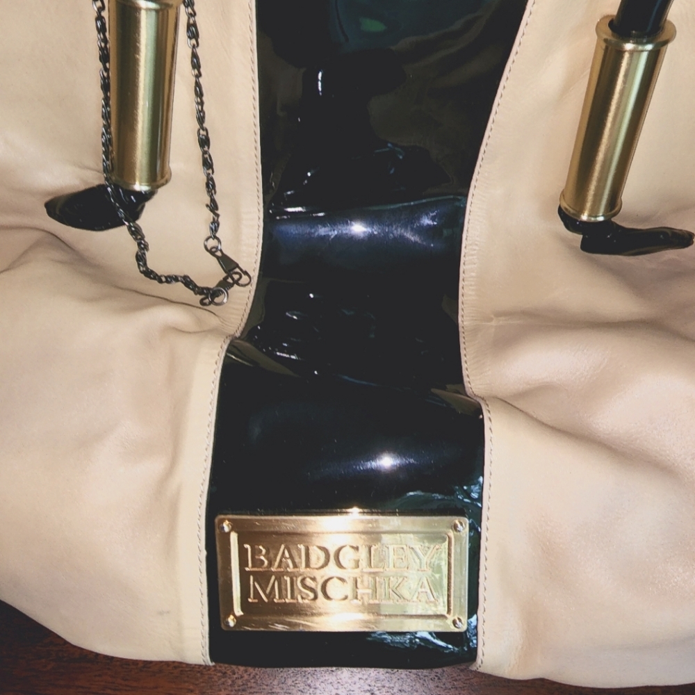 Badgley Mischka purse